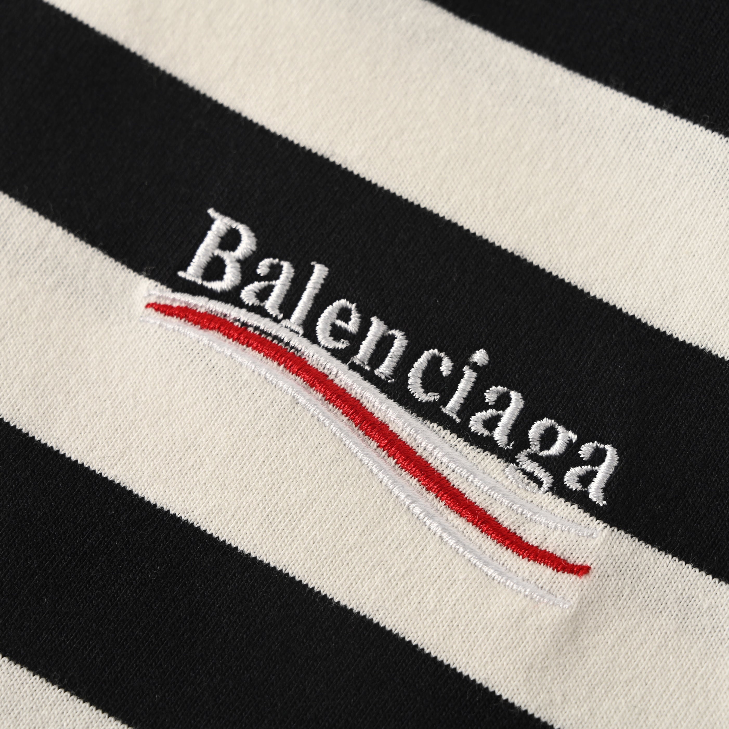 Balenciaga Trendy T-Shirts