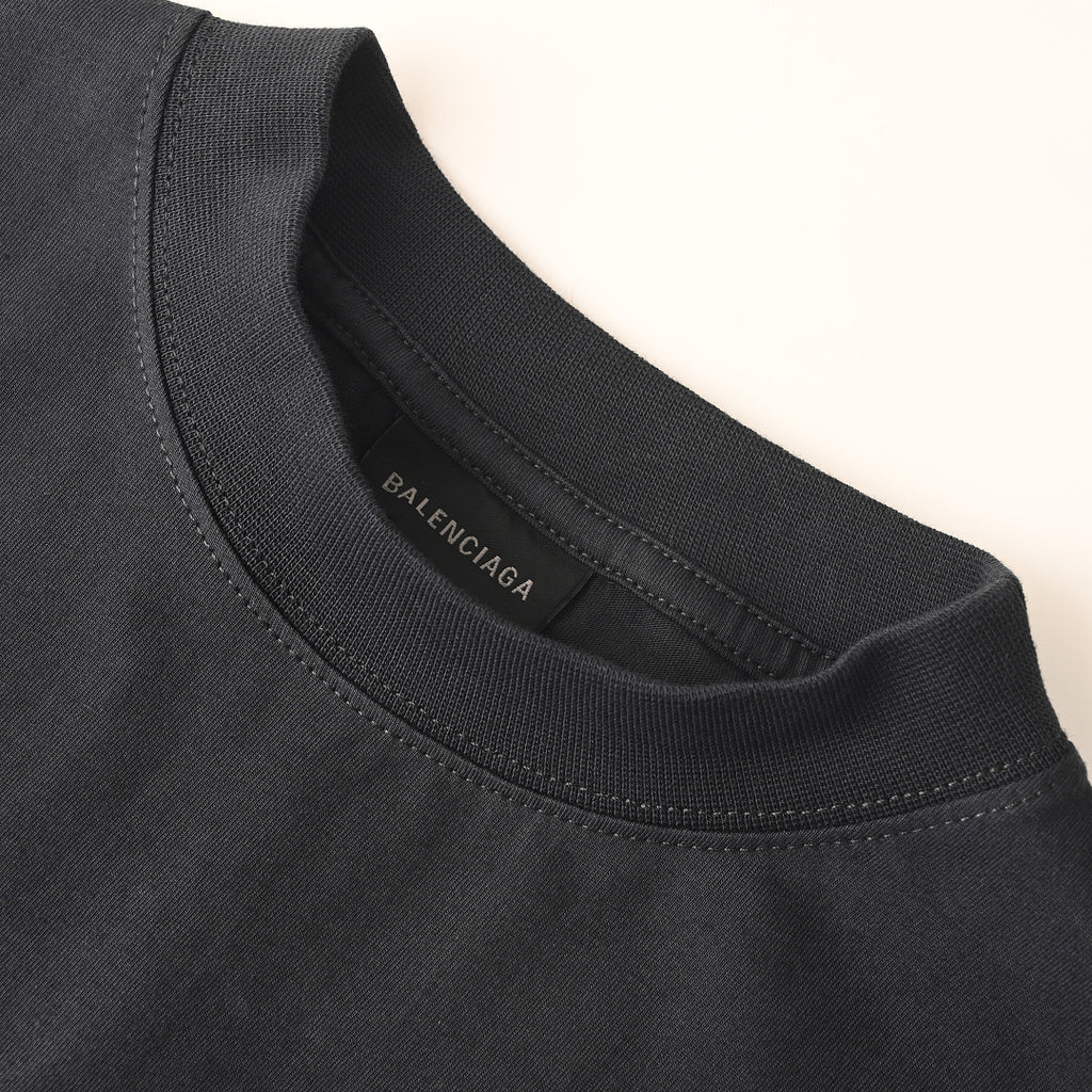 BALENCIAGA Round Badge Print Short-Sleeve T-Shirt