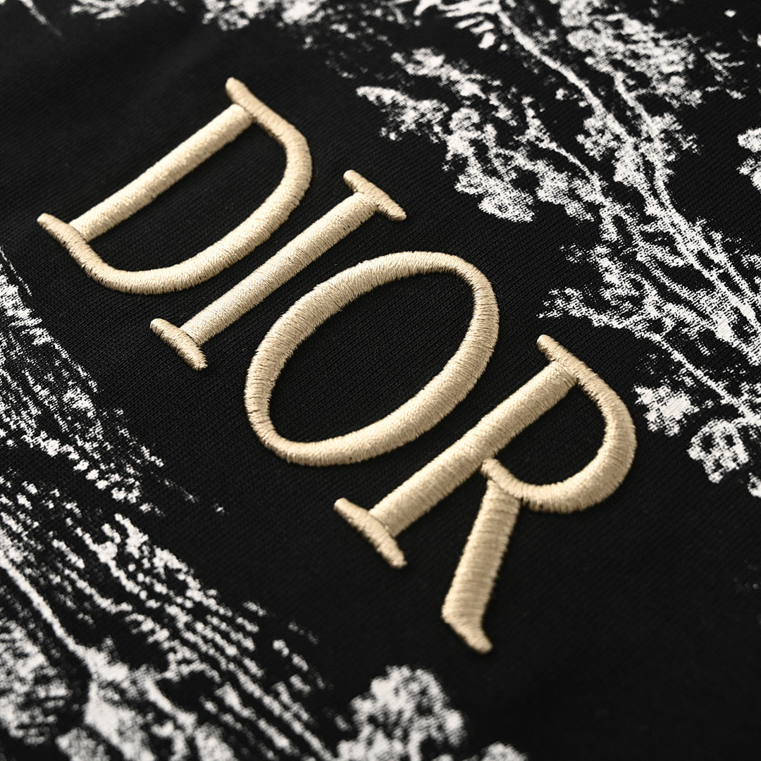 DIOR Short-Sleeve T-Shirt with Front Floral Puffy-Print Letter Logo