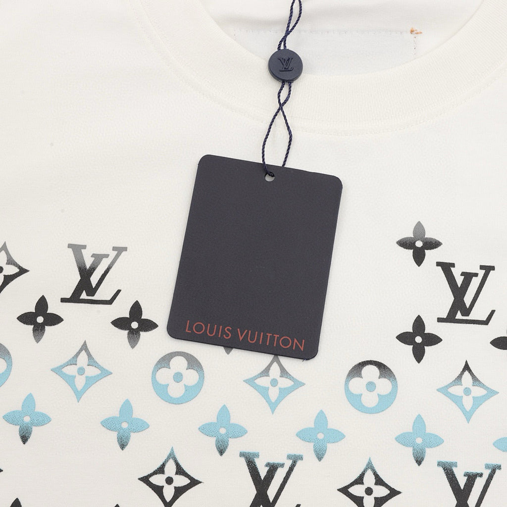 Louis Vuitton T-Shirt — Brand New, Full Box